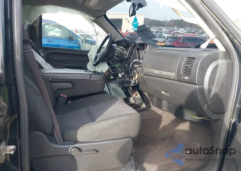 2013 Chevrolet Silverado 1500 Lt z USA, uszkodzony, nr VIN 3GCPKSE71DG106145